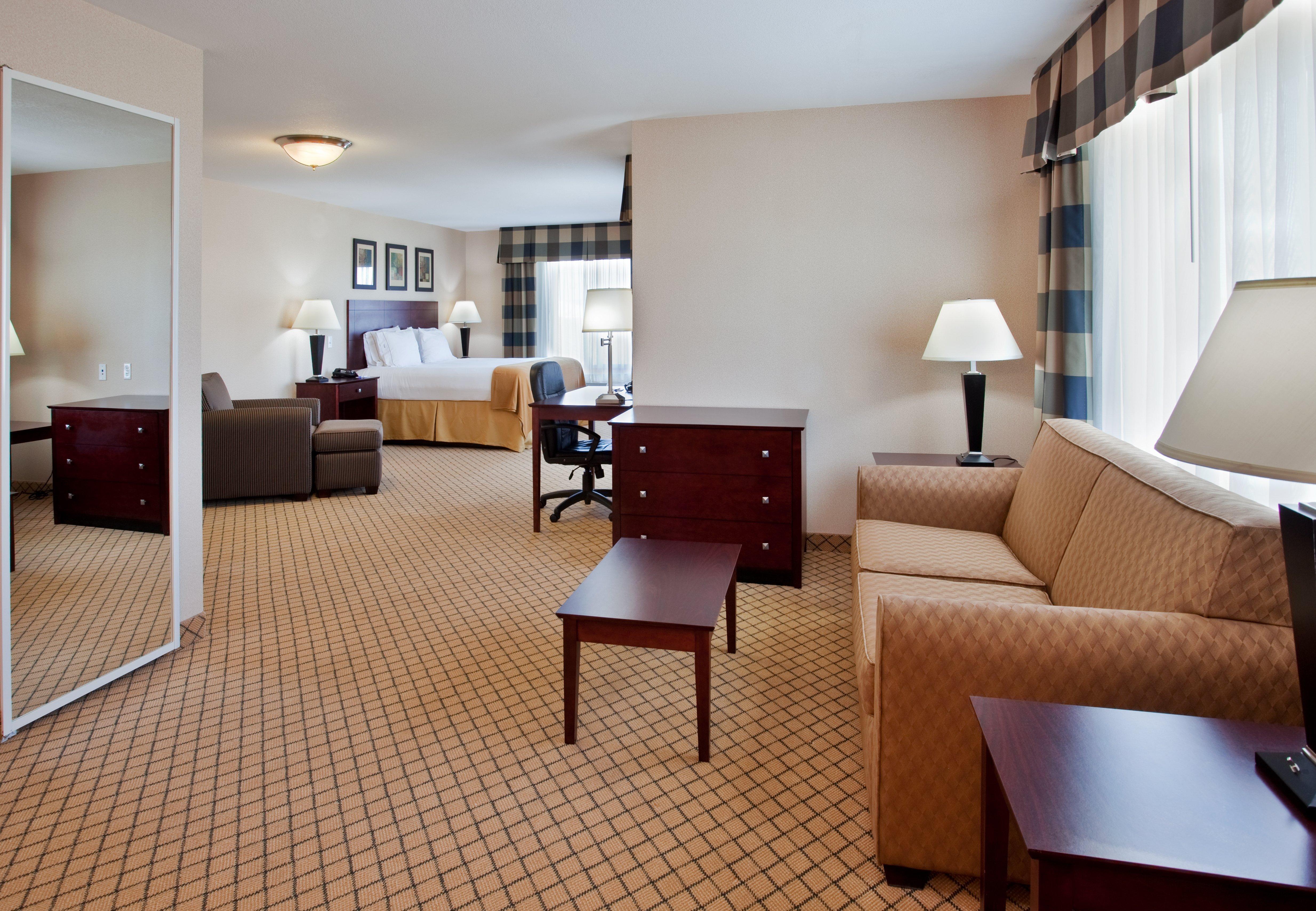 Holiday Inn Express Hotel & Suites Wichita Airport By Ihg Ngoại thất bức ảnh