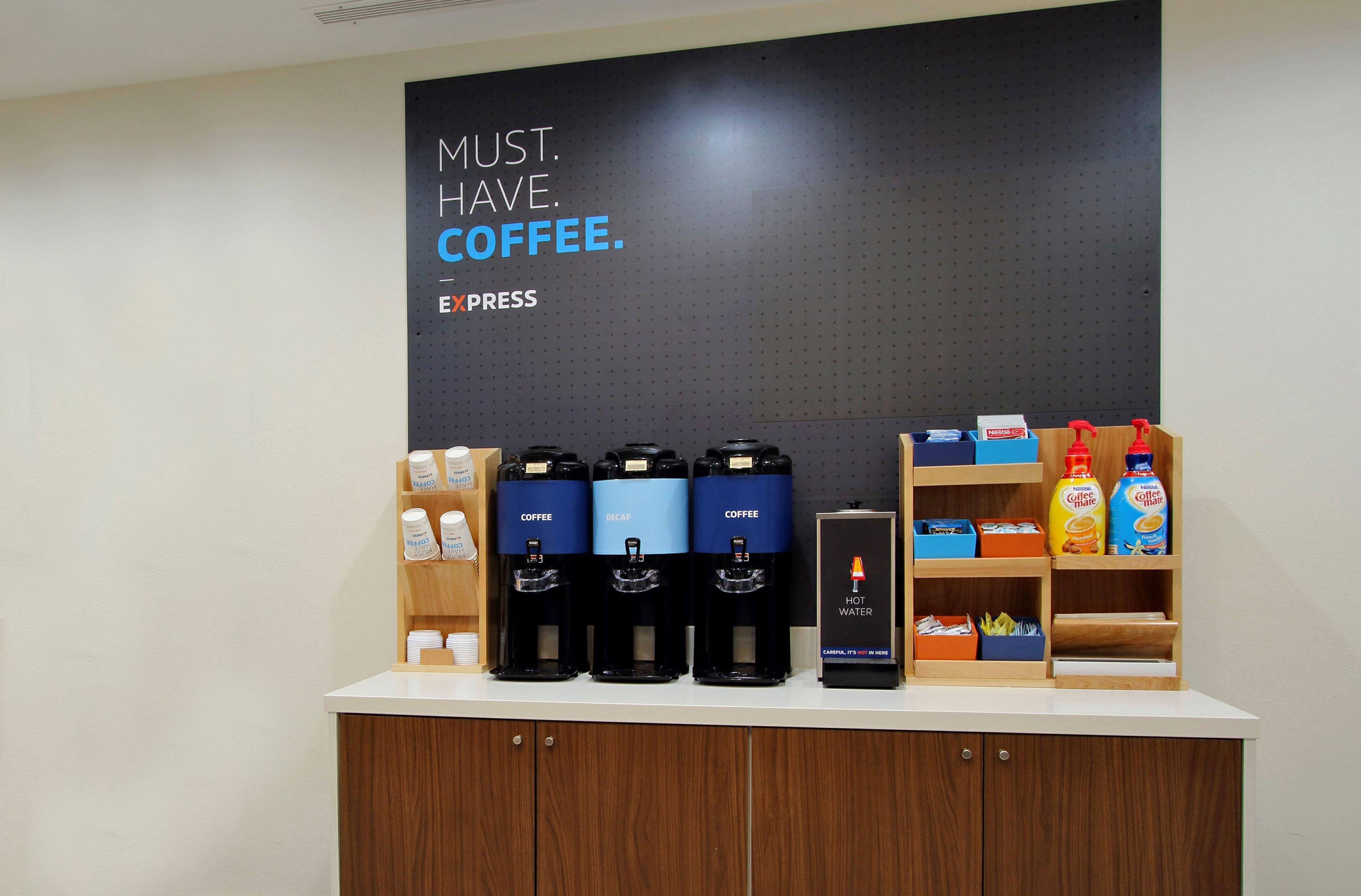 Holiday Inn Express Hotel & Suites Wichita Airport By Ihg Ngoại thất bức ảnh